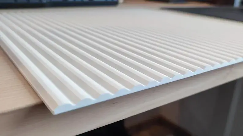 NØRDHAVN Overlay für IKEA Kallax/Eket – geriffelte Front in Weiß · 4/5